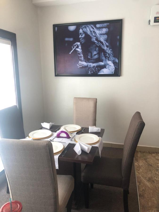 Moz One Executive Guest Rooms Agadez Mobushipe Экстерьер фото