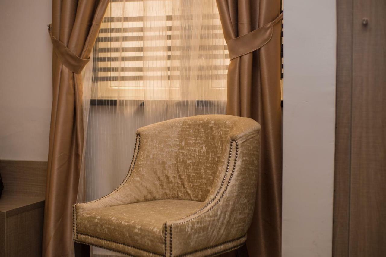 Moz One Executive Guest Rooms Agadez Mobushipe Экстерьер фото